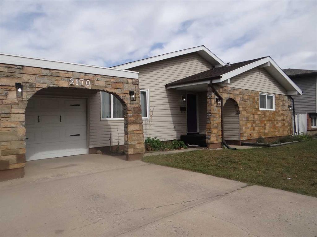 Second View of 2170 Hawke Crescent NE, Northeast Crescent Heights, Medicine Hat, Alberta, T1C 1J7