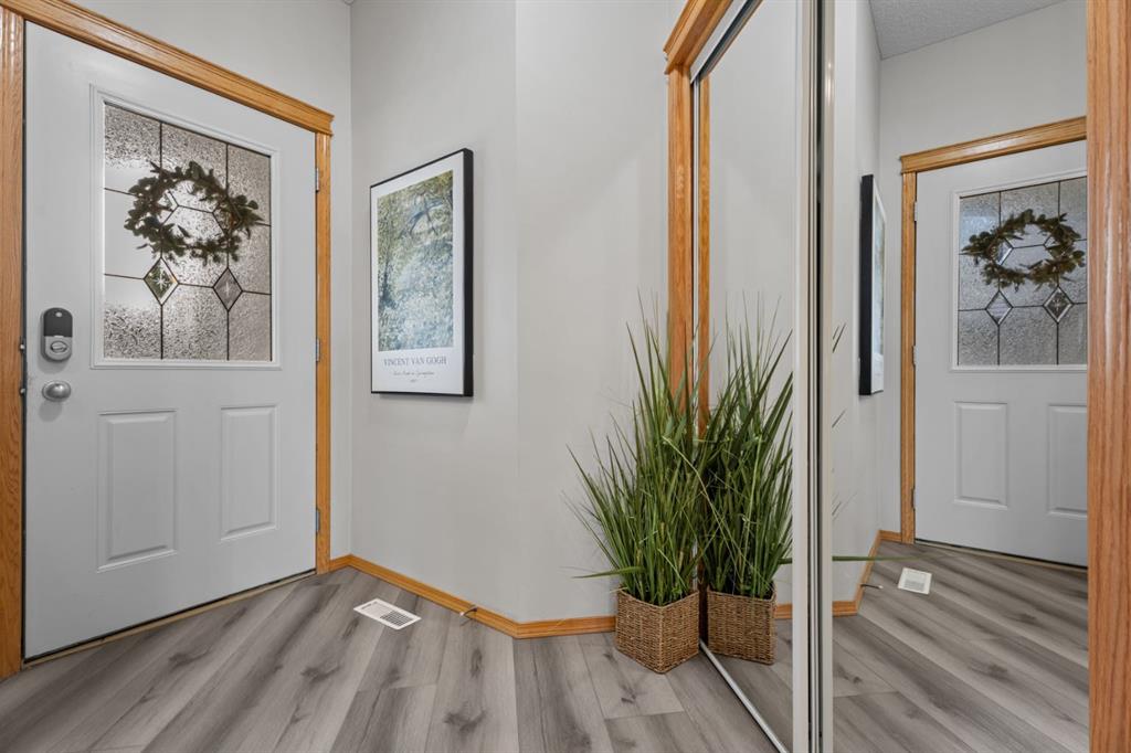 Fifth View of 432 Rainbow Falls Way , Rainbow Falls, Chestermere, Alberta, T1X 1S6
