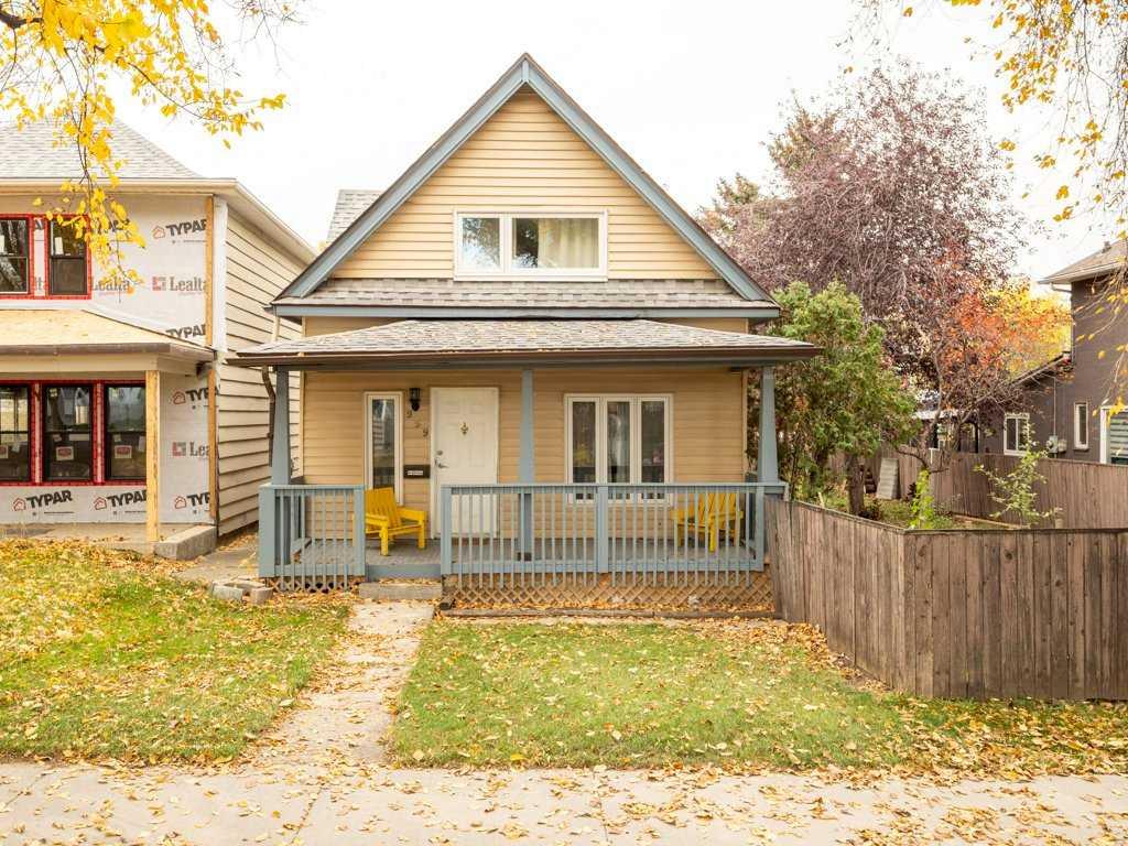 959 8 Street S, A2350806, Alberta,