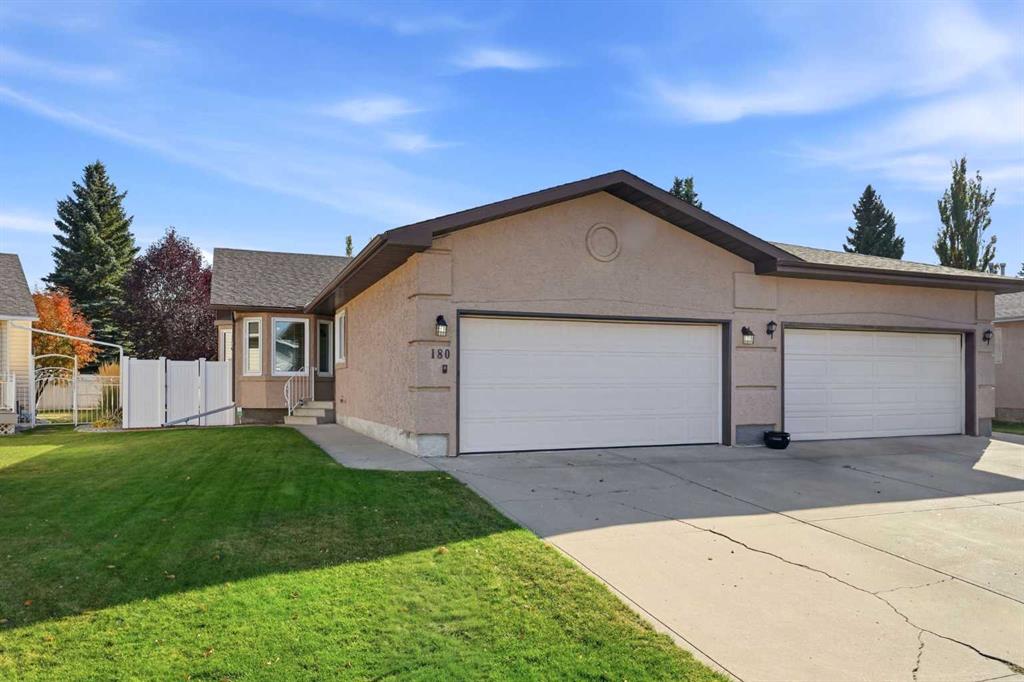 180 Doran Crescent , A2350844, Alberta,