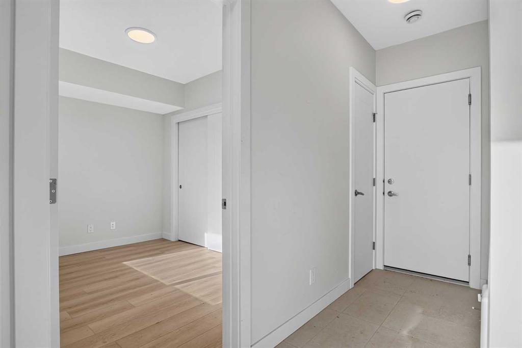 Fifth View of 267 Dieppe Drive SW, Currie Barracks, Calgary, Alberta, T3E 8H6