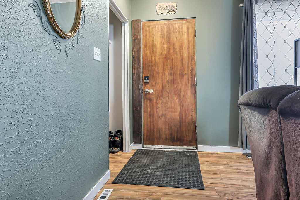 Fourth View of 5912 West Park Crescent , West Park, Red Deer, Alberta, T4N 1G1
