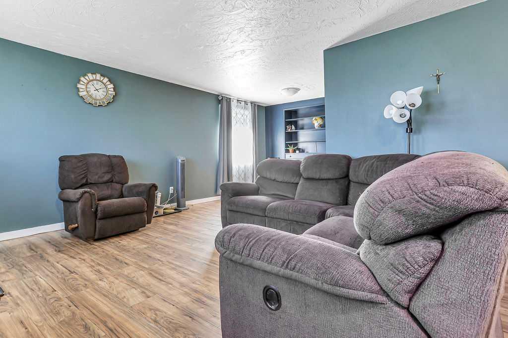 Fifth View of 5912 West Park Crescent , West Park, Red Deer, Alberta, T4N 1G1