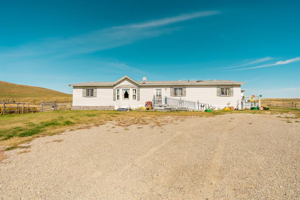 Fourth View of 263050 TWP RD 20  , NONE, Rural Cardston County, Alberta, T0K 0K0