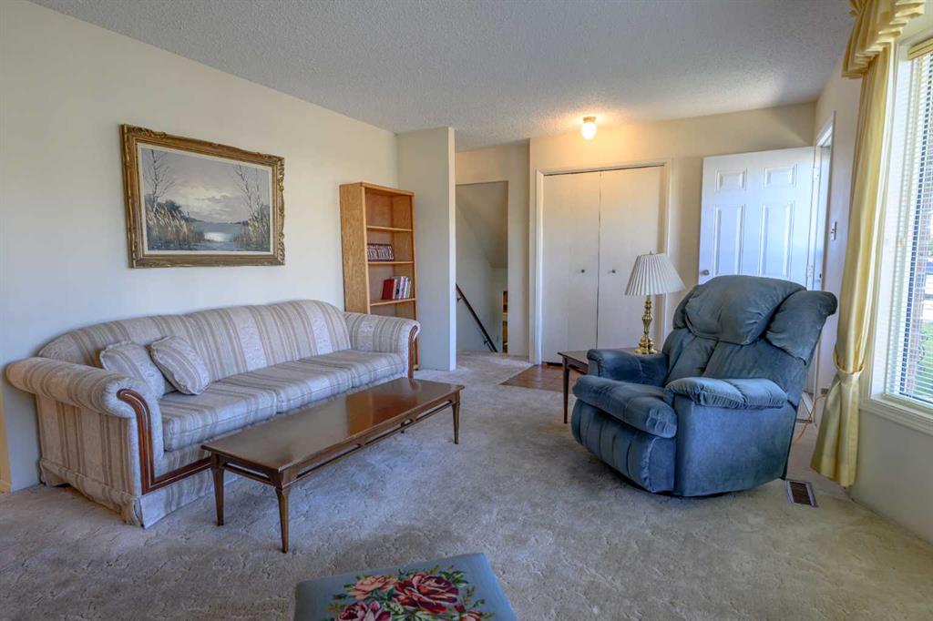 Fifth View of 7231 Patterson Drive , South Patterson Place, Grande Prairie, Alberta, T8V 5A2