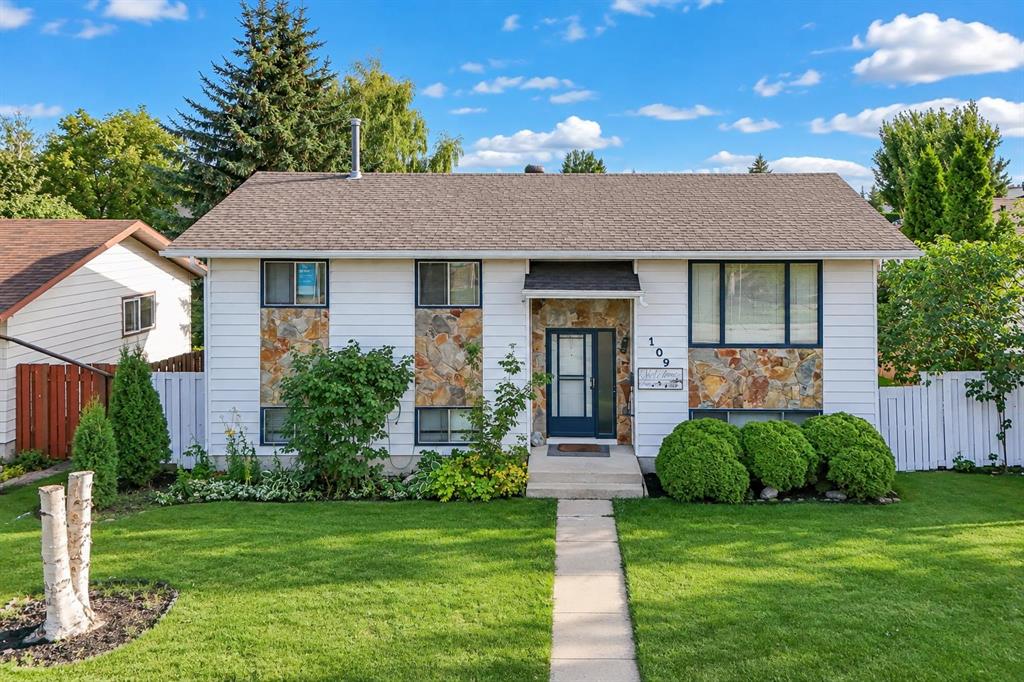 109 Boyce Street , A2351049, Alberta,