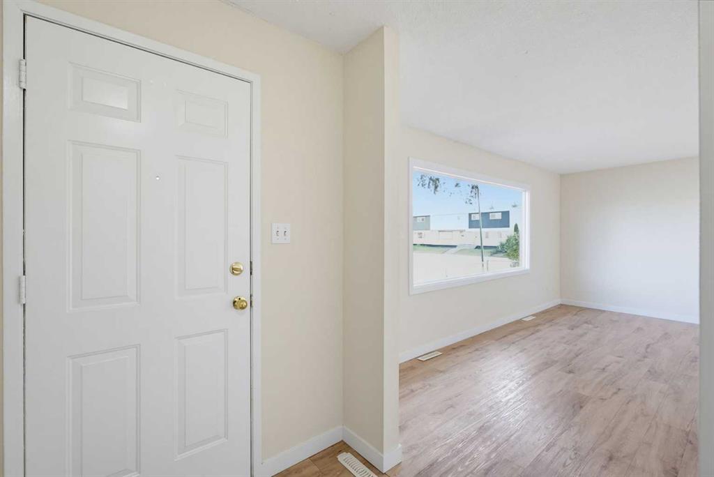 Fourth View of 407 Terrace Park , Eastview, Red Deer, Alberta, T4N 1V8