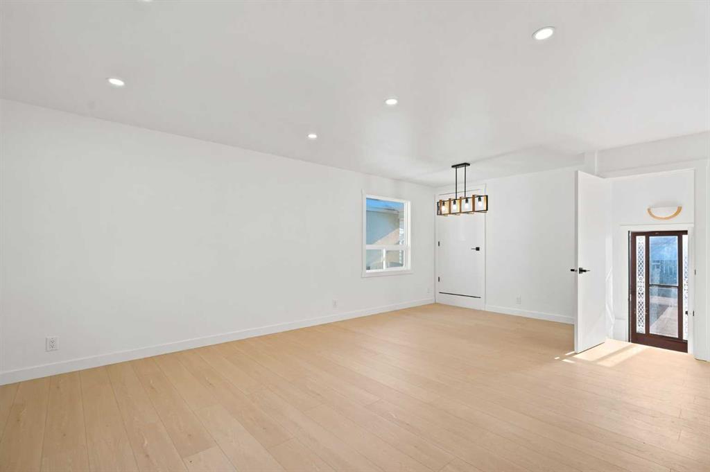 Fourth View of 19 Mardale Crescent NE, Marlborough, Calgary, Alberta, T2A 3V4