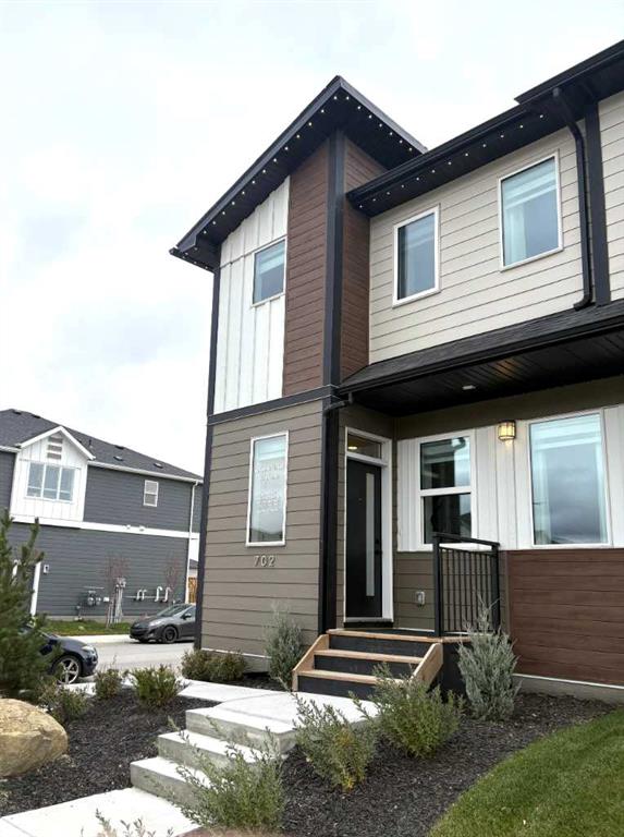 702 Wolf Willow Boulevard SE, A2351100, Alberta,