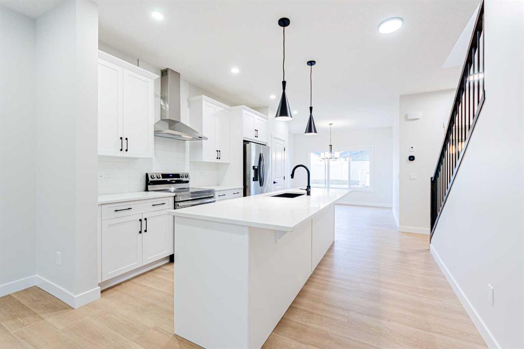 2 Fireside Common , A2351162, Alberta,