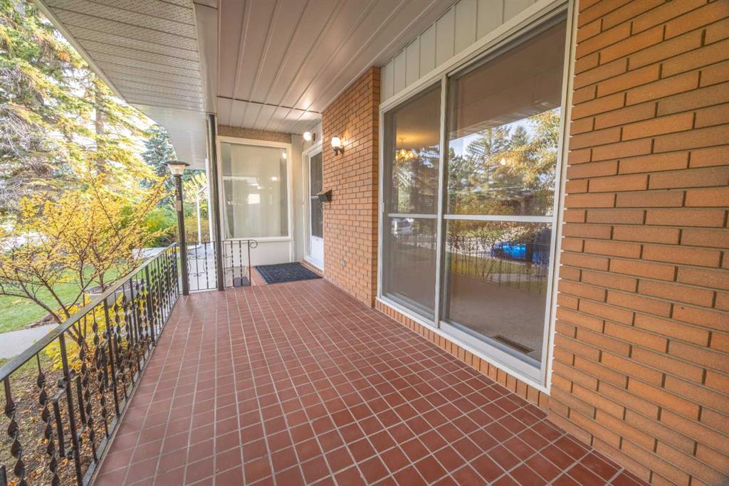 Fourth View of 53 Kentish Drive SW, Kingsland, Calgary, Alberta, T2V 2L4
