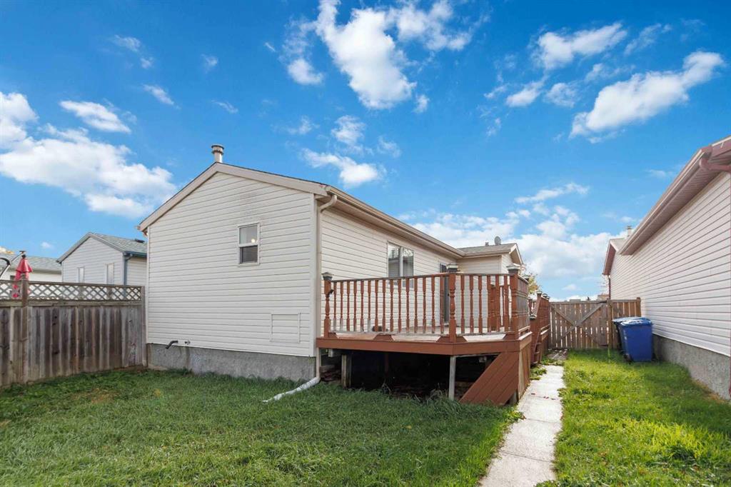 201 Black Bear Crescent , A2351424, Alberta,