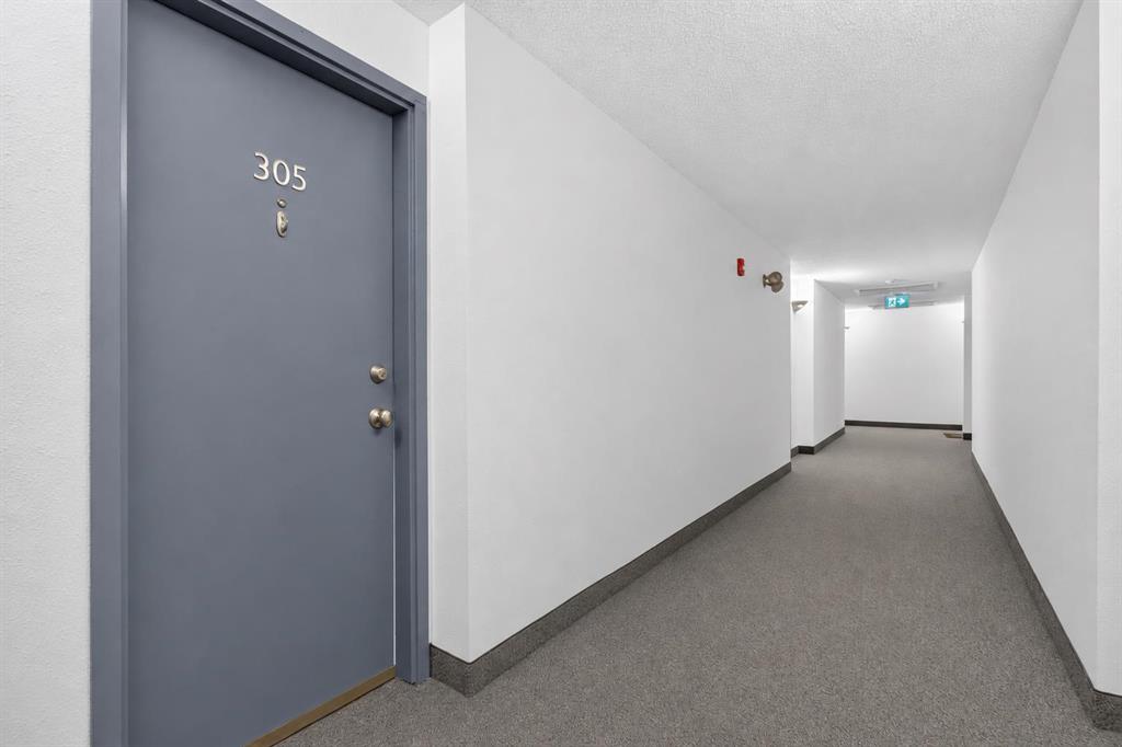 Fourth View of 305, 110 20 Avenue NE, Tuxedo Park, Calgary, Alberta, T2E 1P7