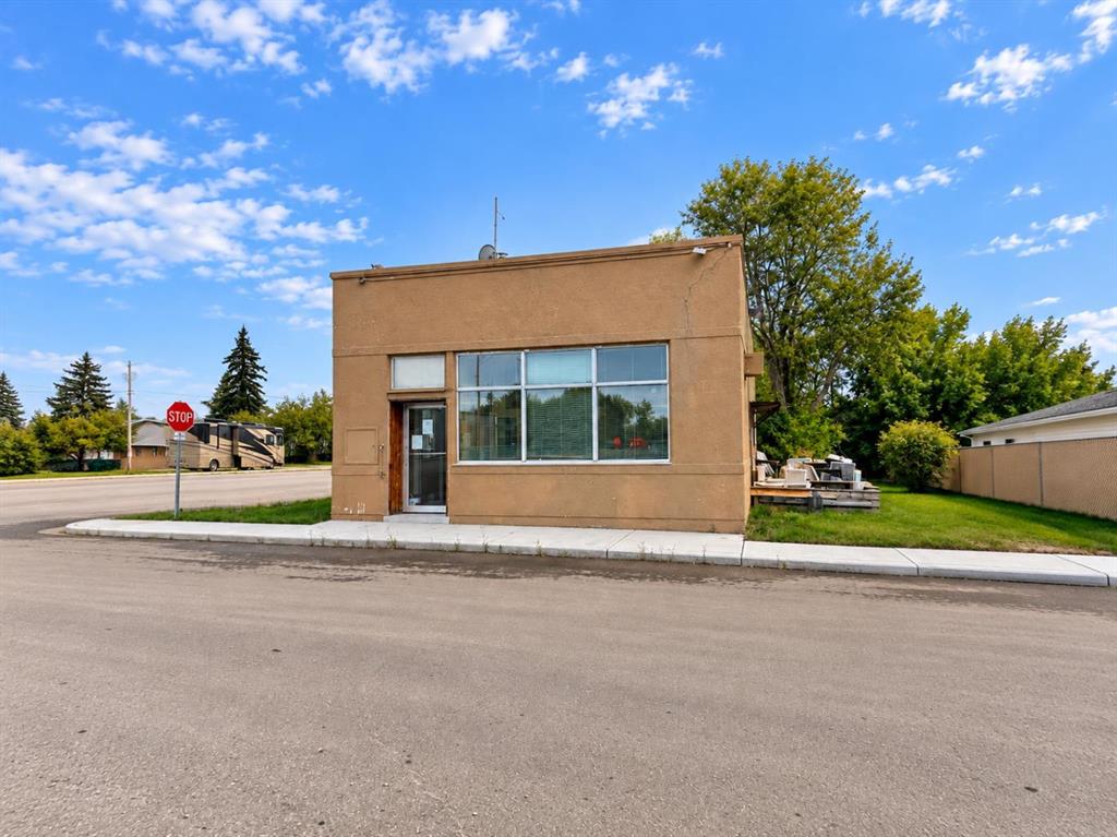 Second View of 721 Broadway Road , NONE, Standard, Alberta, T0J 3G0