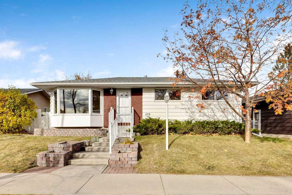 Second View of 328 Willow Park Drive SE, Willow Park, Calgary, Alberta, T2J 0K8