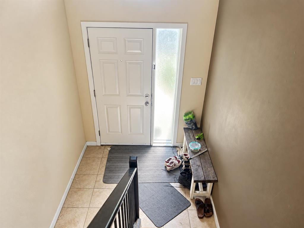 Fourth View of 305 Coalbanks Boulevard W, Copperwood, Lethbridge, Alberta, T1K 4V4