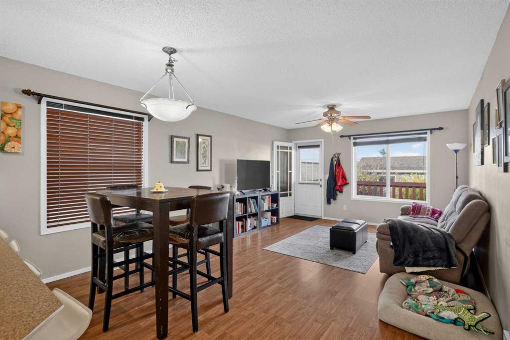 Fifth View of 445 Stonegate Way NW, Stonegate, Airdrie, Alberta, T4B 3A1