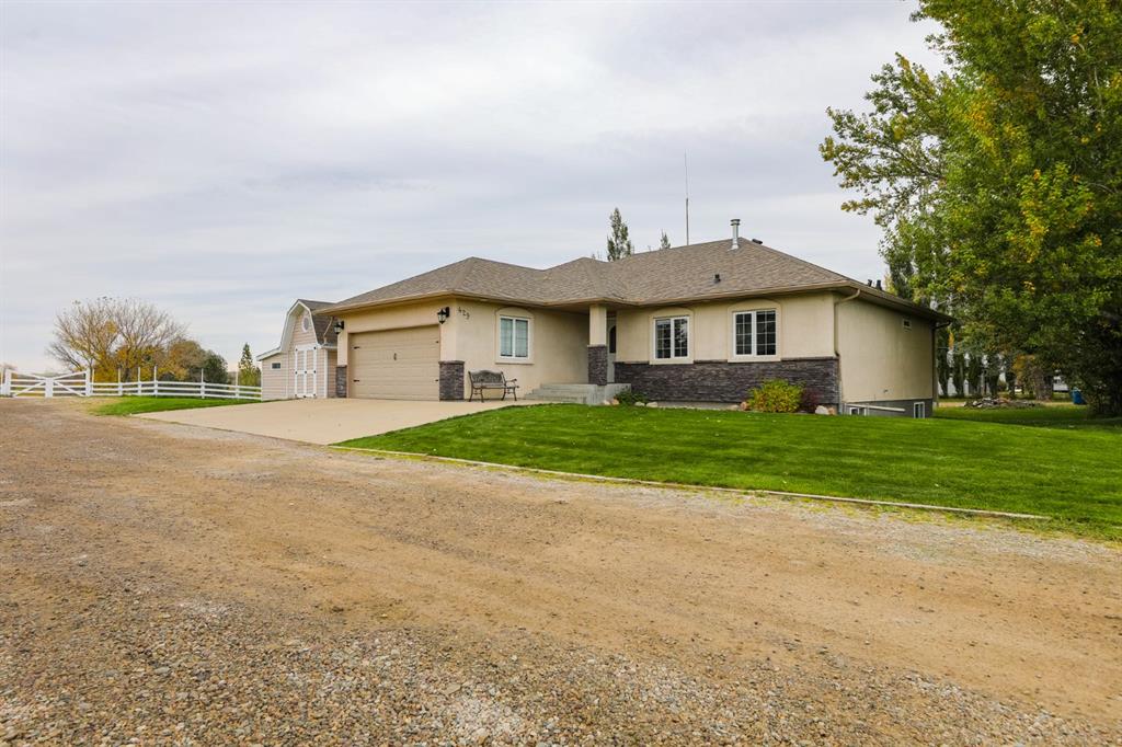 Third View of 429 S 2 Street W, NONE, Magrath, Alberta, T0K 1J0