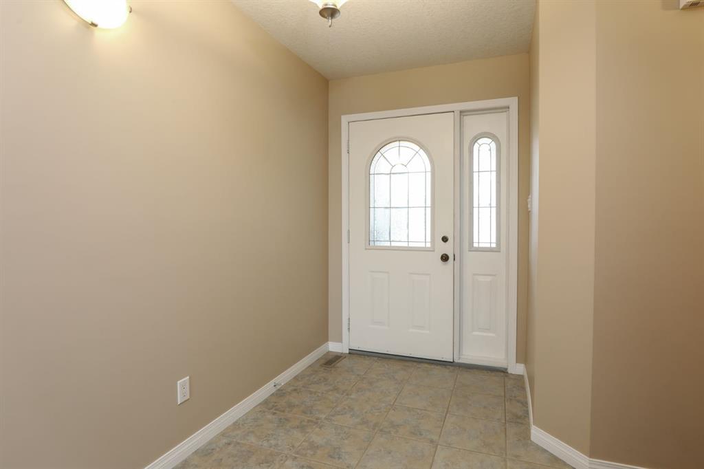 Fourth View of 429 S 2 Street W, NONE, Magrath, Alberta, T0K 1J0