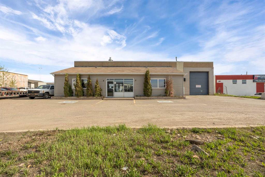 145 Macdonald Crescent , A2351558, Alberta,