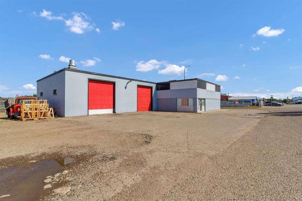 Third View of Medicine Hat, Alberta