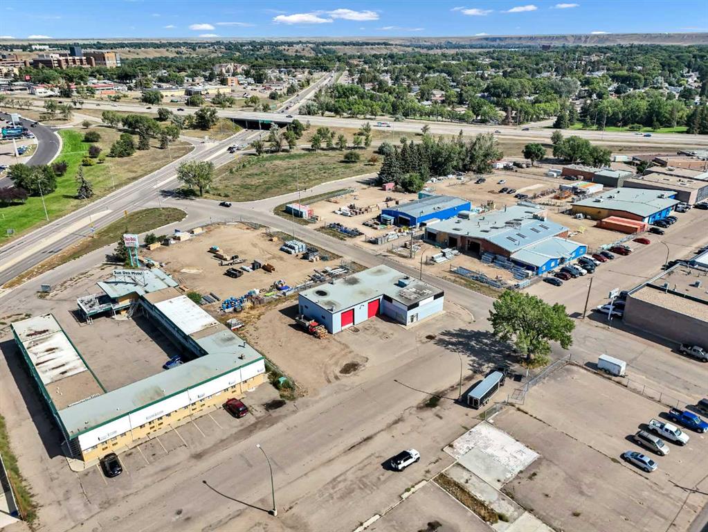 Fifth View of Medicine Hat, Alberta