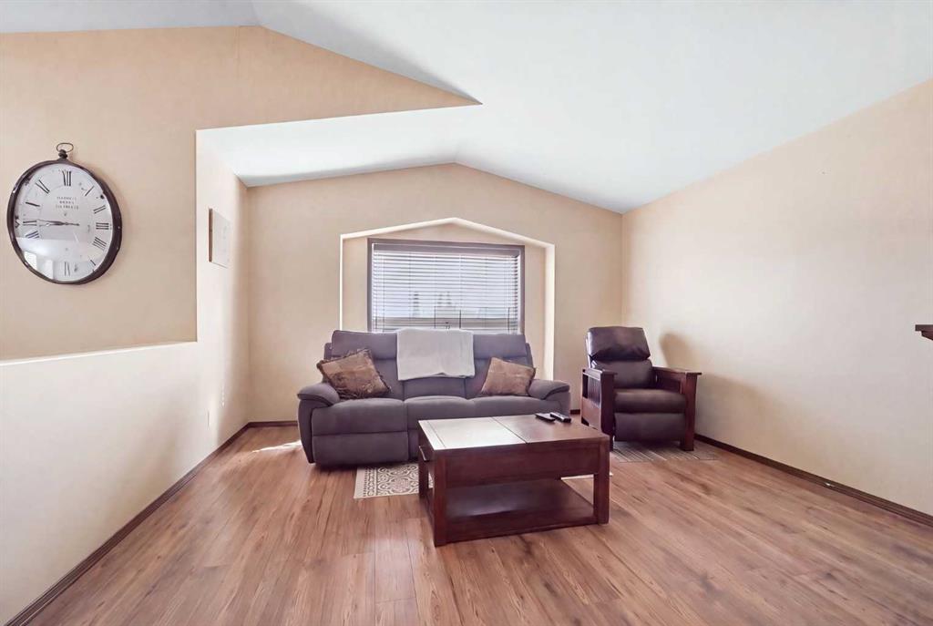 Fifth View of 96 Hinshaw Drive , Hewlett Park, Sylvan Lake, Alberta, T4S 2L6
