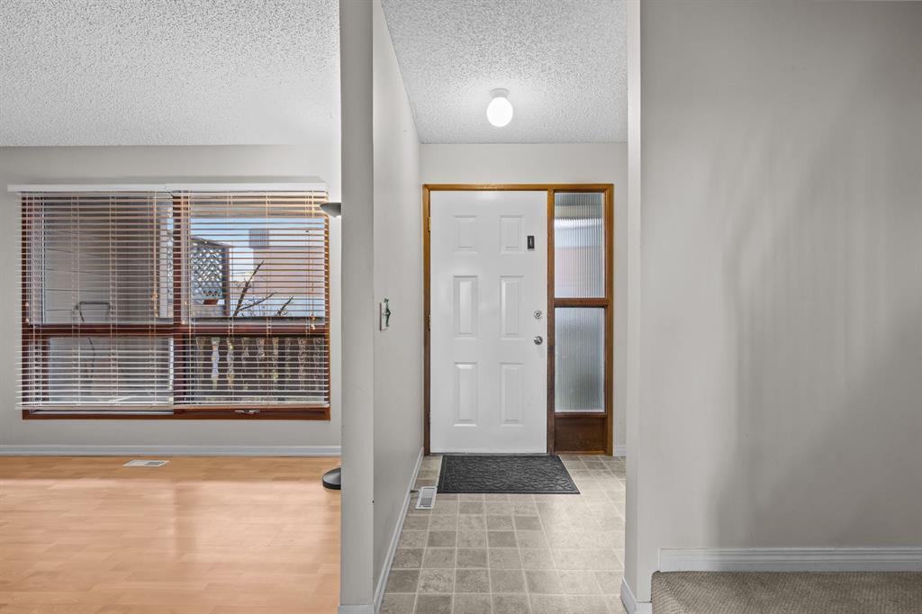 Fourth View of 130 MacEwan Park Way NW, MacEwan Glen, Calgary, Alberta, T3K 3E7