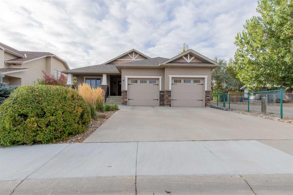4 Canyoncrest Point W, A2351653, Alberta,