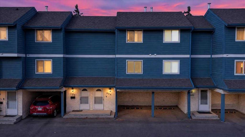 Second View of 904, 919 38 Street NE, Marlborough, Calgary, Alberta, T2A 6E1