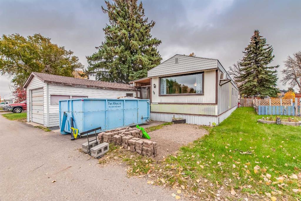 64, 4000 13 Avenue SE, A2351672, Alberta,