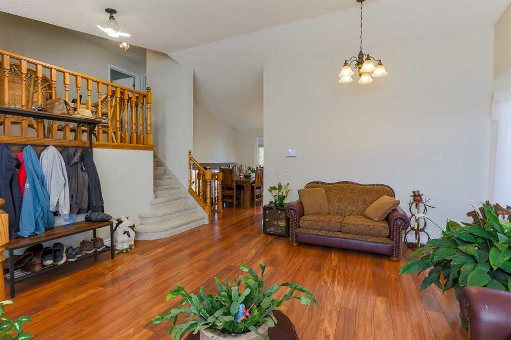 Fifth View of 94 Athabasca Crescent , NONE, Crossfield, Alberta, T0M 0S0