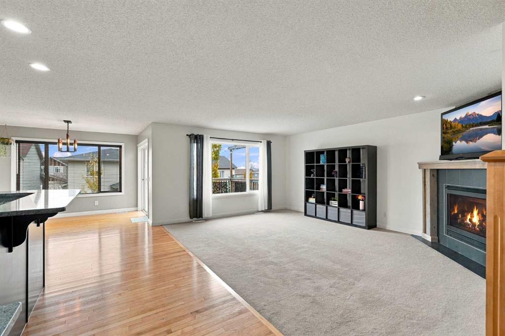Fifth View of 335 Sagewood Landing SW, Sagewood, Airdrie, Alberta, T4B 3N6