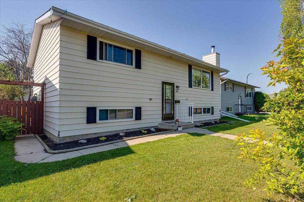 Third View of 43 Oak Street , Oriole Park, Red Deer, Alberta, T4P 2N7
