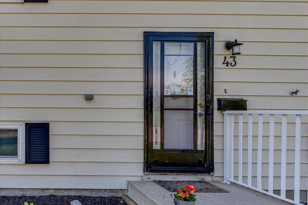 Fifth View of 43 Oak Street , Oriole Park, Red Deer, Alberta, T4P 2N7
