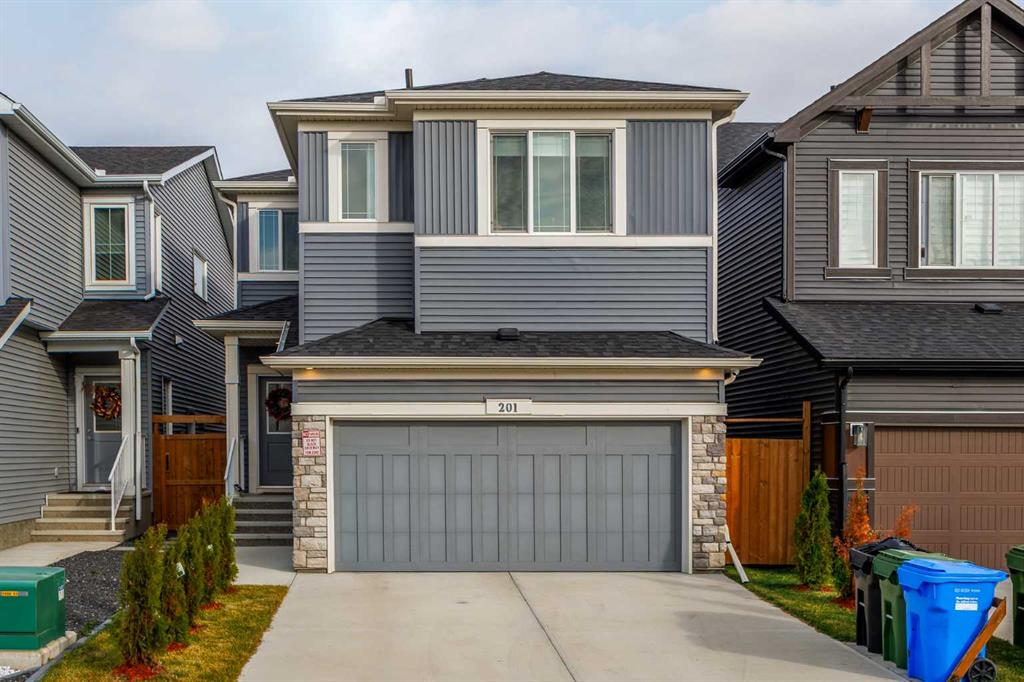 201 Creekstone Path SW, A2351809, Alberta,