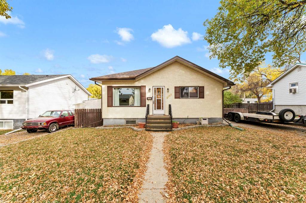 Second View of 2685 15 Avenue SE, Crestwood-Norwood, Medicine Hat, Alberta, T1A 4C7