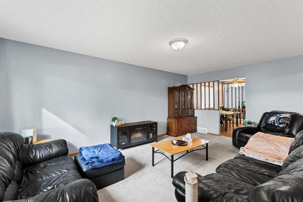 Fourth View of 2685 15 Avenue SE, Crestwood-Norwood, Medicine Hat, Alberta, T1A 4C7
