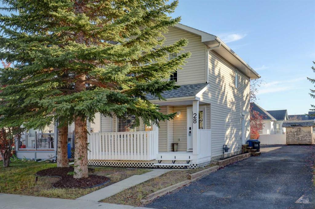 Third View of 28 Woodside Circle NW, Woodside, Airdrie, Alberta, T4B 2H8