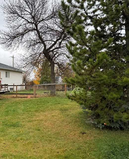 Fourth View of 9907 102 Avenue , NONE, Clairmont, Alberta, T8X5A4