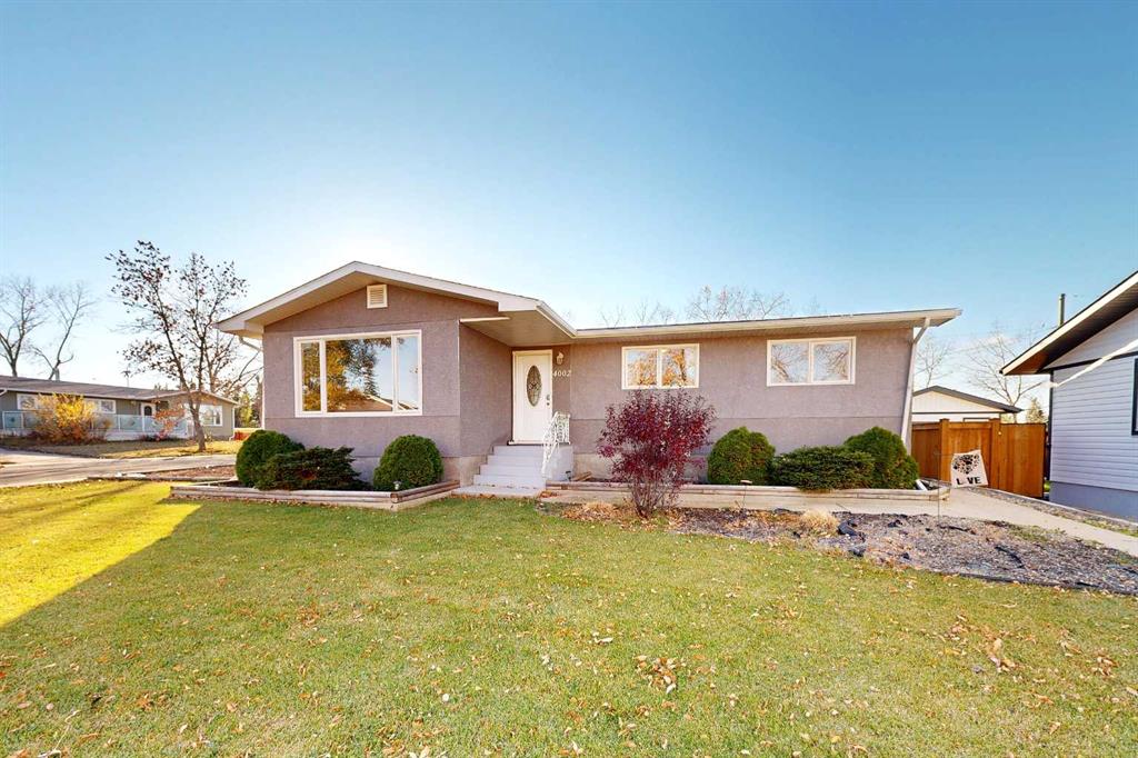 Second View of 4002 58 Street , Parkdale, Stettler, Alberta, T4K1H5