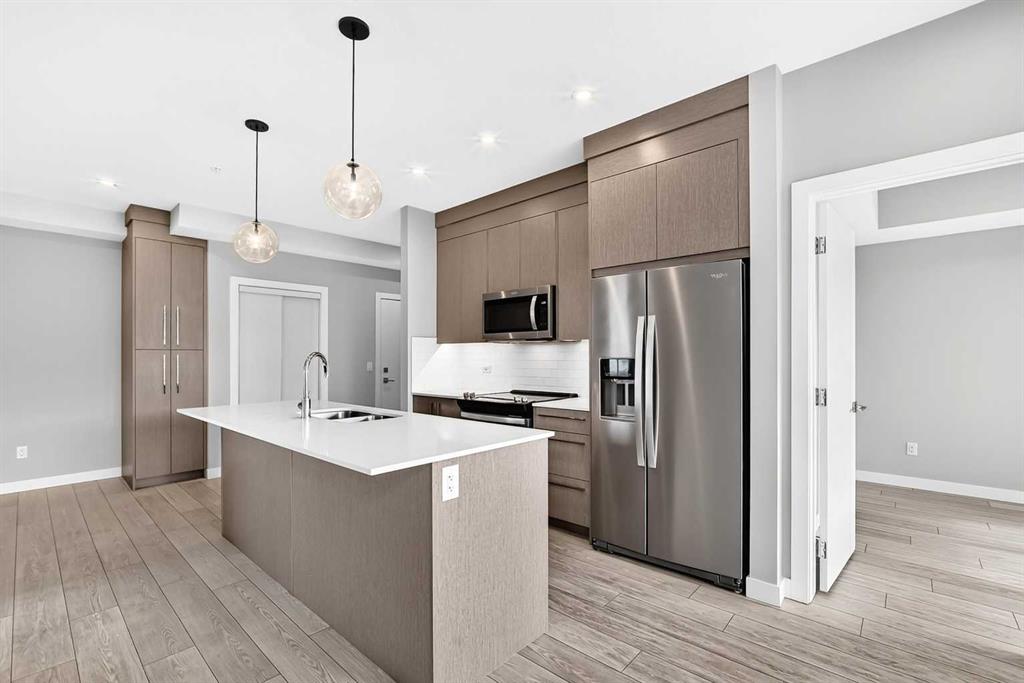2417, 395 Skyview Parkway NE, A2351947, Alberta,