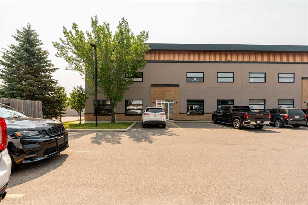Third View of 26, 495 W T Hill Boulevard S, Wt Hill Business Park, Lethbridge, Alberta, T1J 1Y6