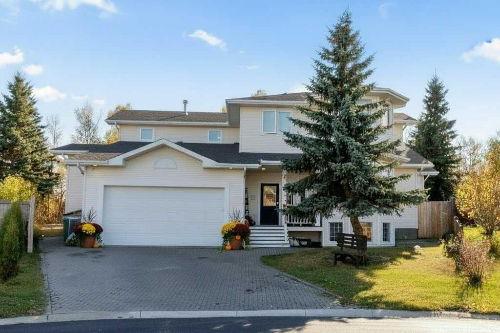 4 Pell Close , A2352022, Alberta,