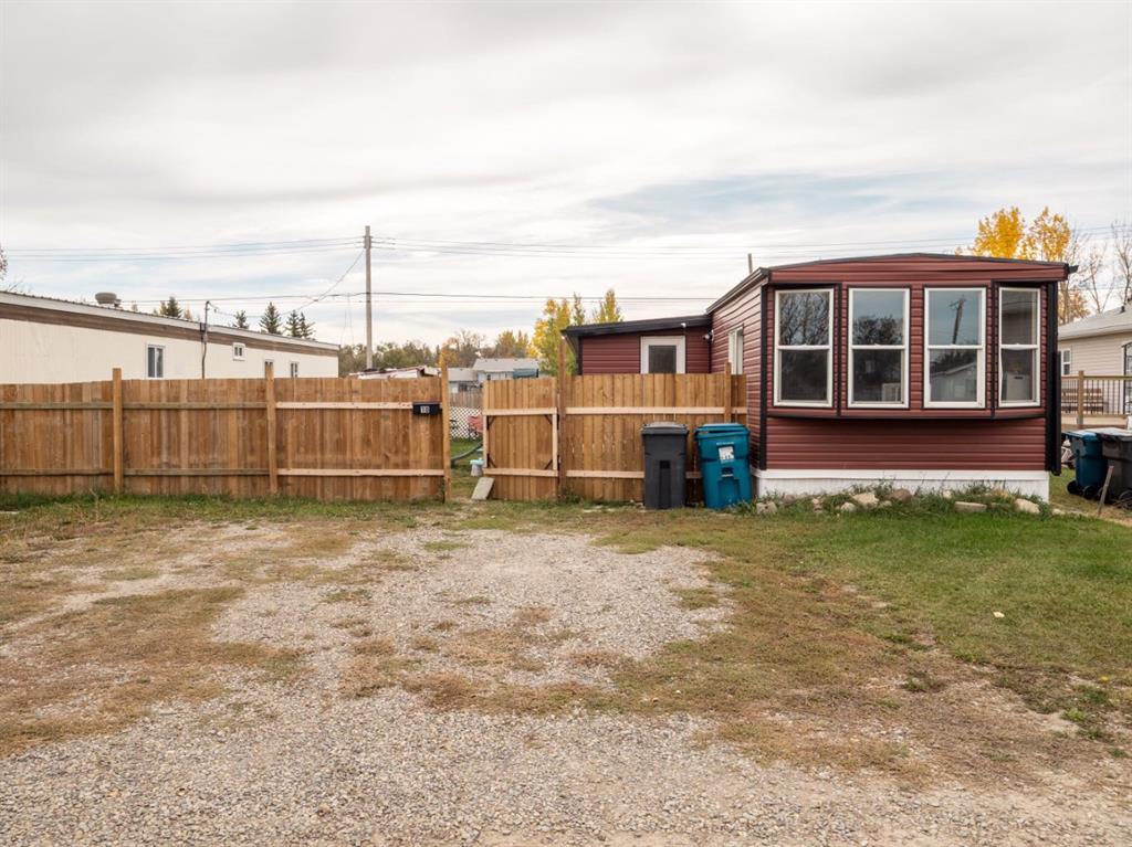 18, 226 N 2 Street W, A2352047, Alberta,
