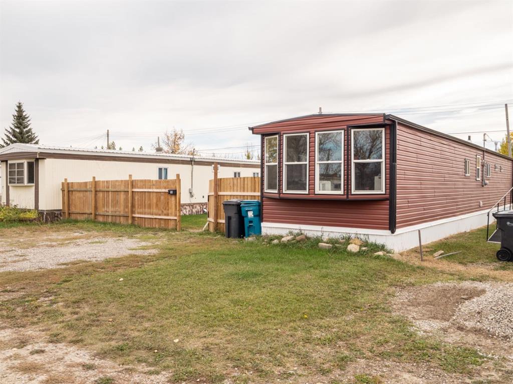 Third View of 18, 226 N 2 Street W, NONE, Magrath, Alberta, T0K 1J0