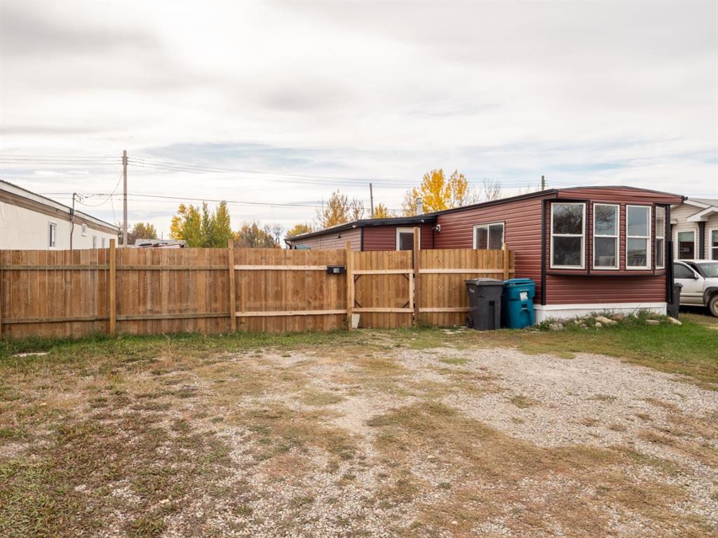 Fourth View of 18, 226 N 2 Street W, NONE, Magrath, Alberta, T0K 1J0