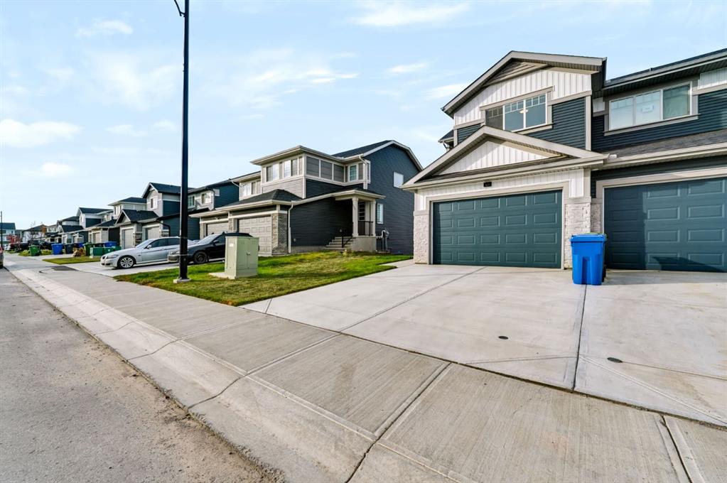Third View of 529 Chelsea Gardens , Chelsea_CH, Chestermere, Alberta, T1X 2V5