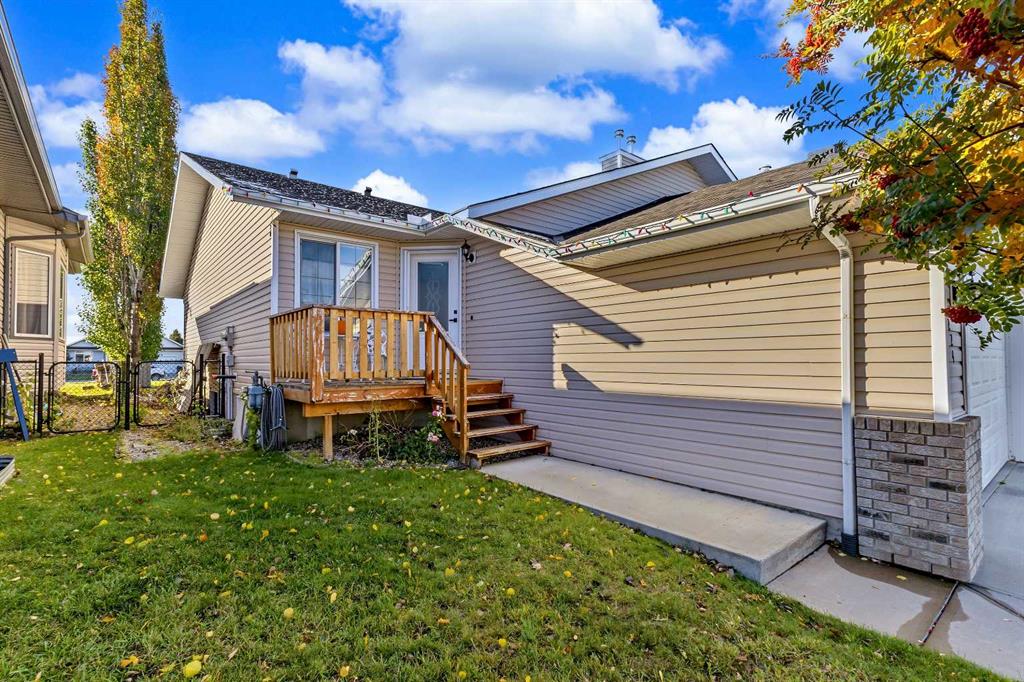 Third View of 224 Hillvale Crescent , Hillview Estates, Strathmore, Alberta, T1P1S7