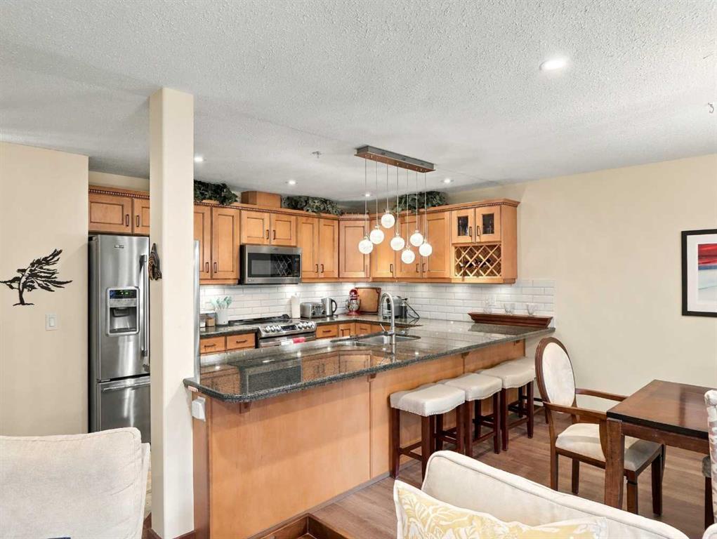 314, 150 Crossbow Place , A2352209, Alberta,